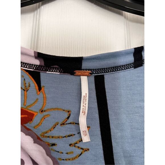 Free People that’s a wrap cardigan size XS C2-3 - Picture 3 of 3